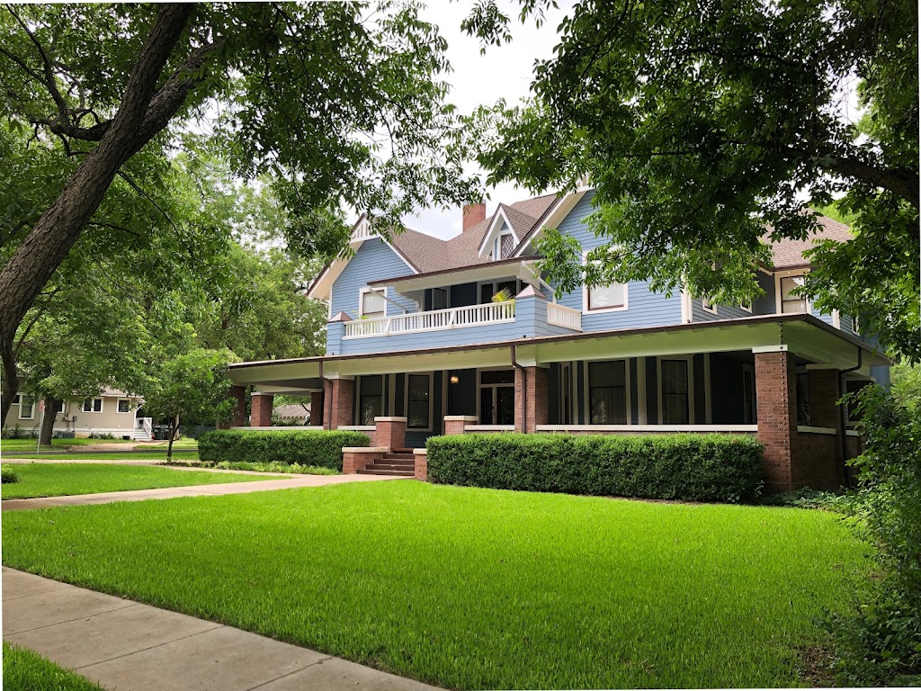 San Gabriel House Bed & Breakfast | 1008 E University Ave, Georgetown, TX 78626, USA | Phone: (512) 930-0070