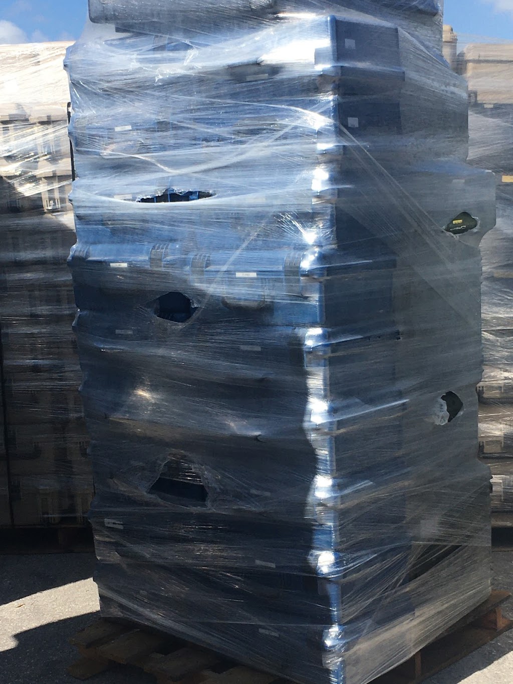 Military Case Surplus | 1147 Ponce De Leon Blvd, Brooksville, FL 34601, USA | Phone: (727) 276-8716