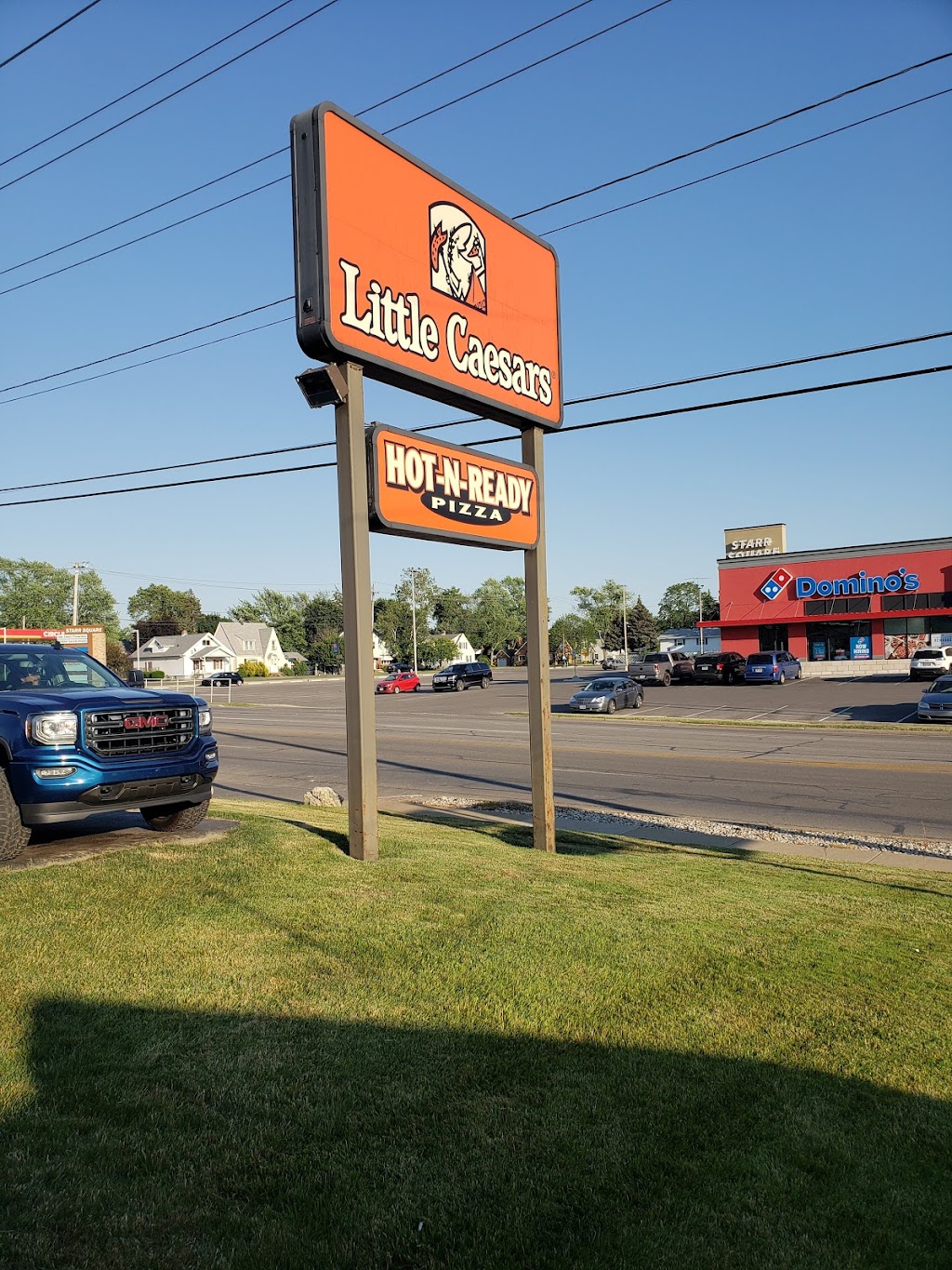 Little Caesars Pizza | 2535 Starr Ave, Oregon, OH 43616, USA | Phone: (419) 691-2266