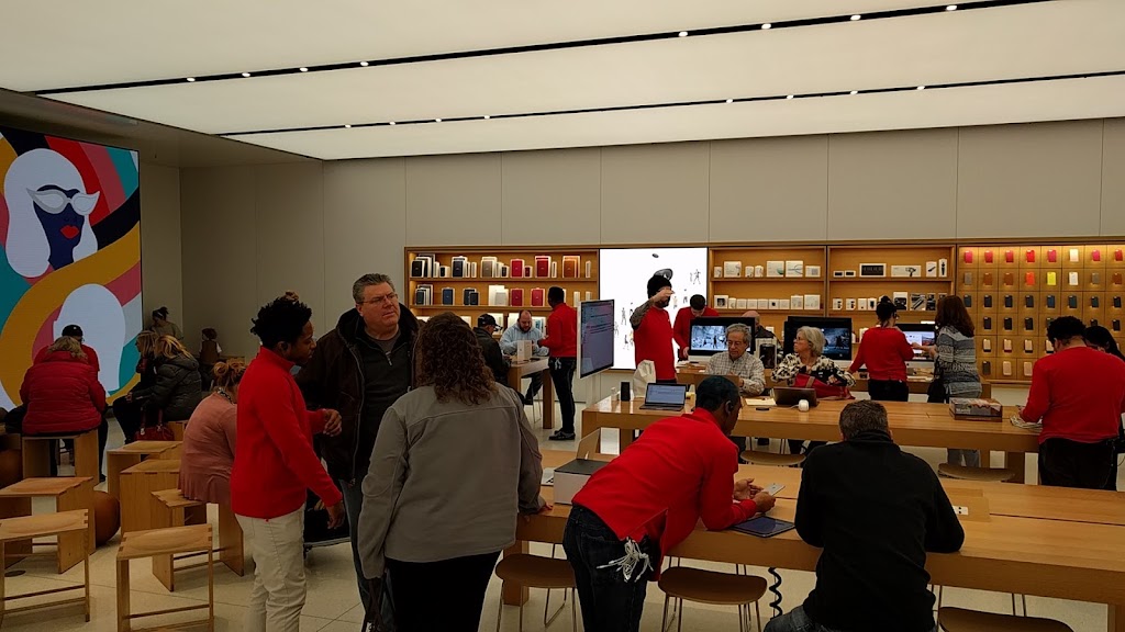 Apple Crossgates | 1 Crossgates Mall Rd, Albany, NY 12203, USA | Phone: (518) 389-0140