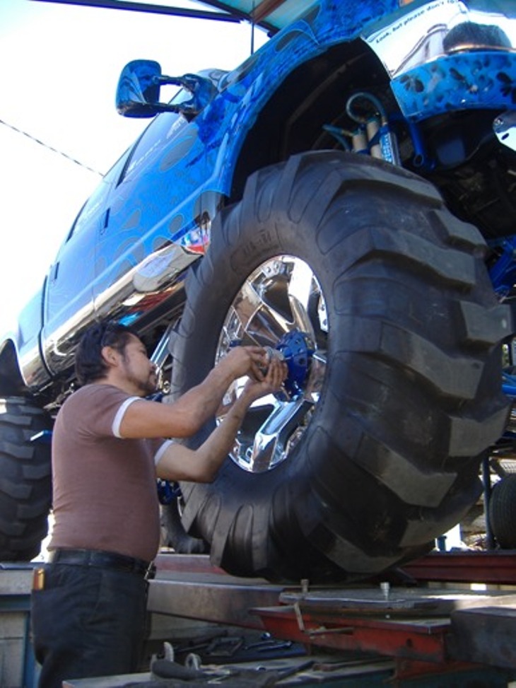 OK Tire Store | 5570 N Lark Ellen Ave, Azusa, CA 91702, USA | Phone: (626) 812-8647