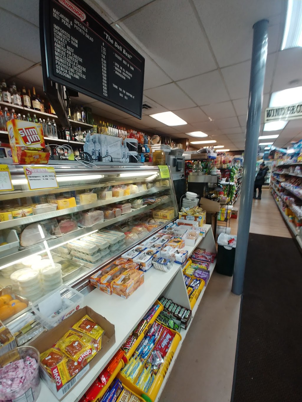 Sals Delicatessen Wine & Liquor | 4510 Bergen Turnpike, North Bergen, NJ 07047, USA | Phone: (201) 866-2123