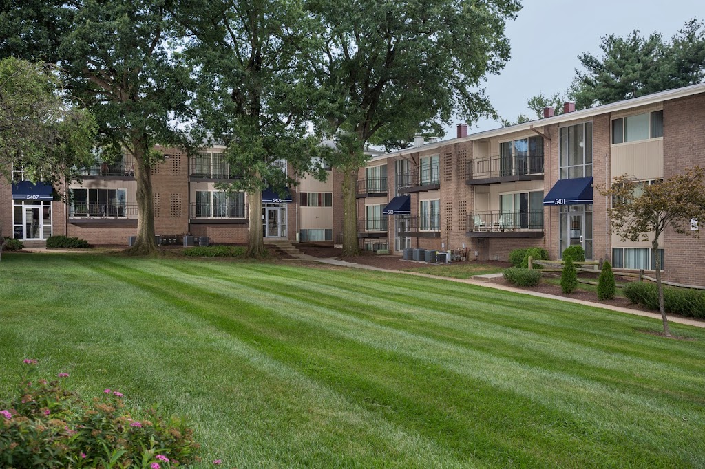 Carrollon Manor Apartments | 8621 Annapolis Rd, New Carrollton, MD 20784, USA | Phone: (301) 577-7063