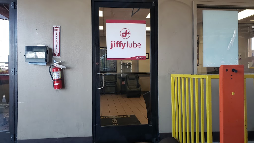 Jiffy Lube | 3030 W Camp Wisdom Rd, Grand Prairie, TX 75052, USA | Phone: (972) 522-0901