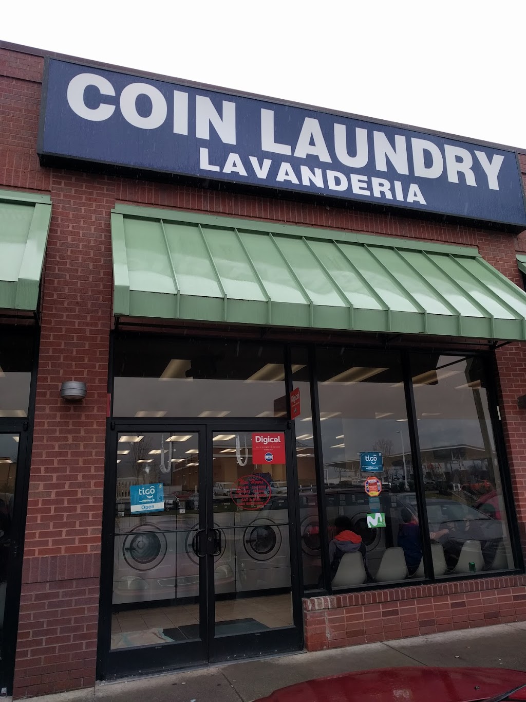 Sterling Herndon Laundromat | 23070 Oakgrove Rd, Sterling, VA 20166, USA | Phone: (571) 203-0175