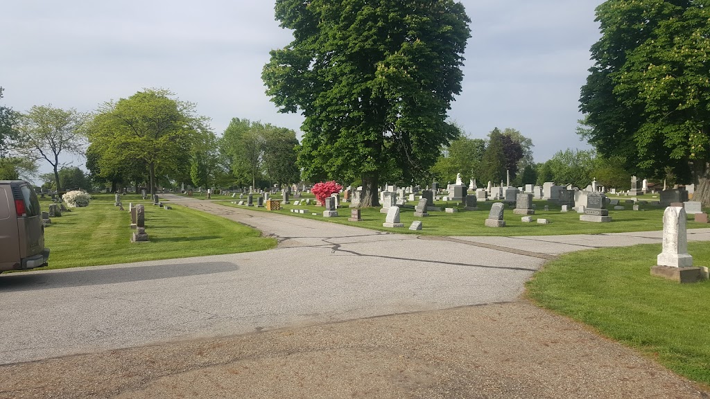 Crown Hill Cemetery | 1729 W High St, Orrville, OH 44667, USA | Phone: (330) 684-5075