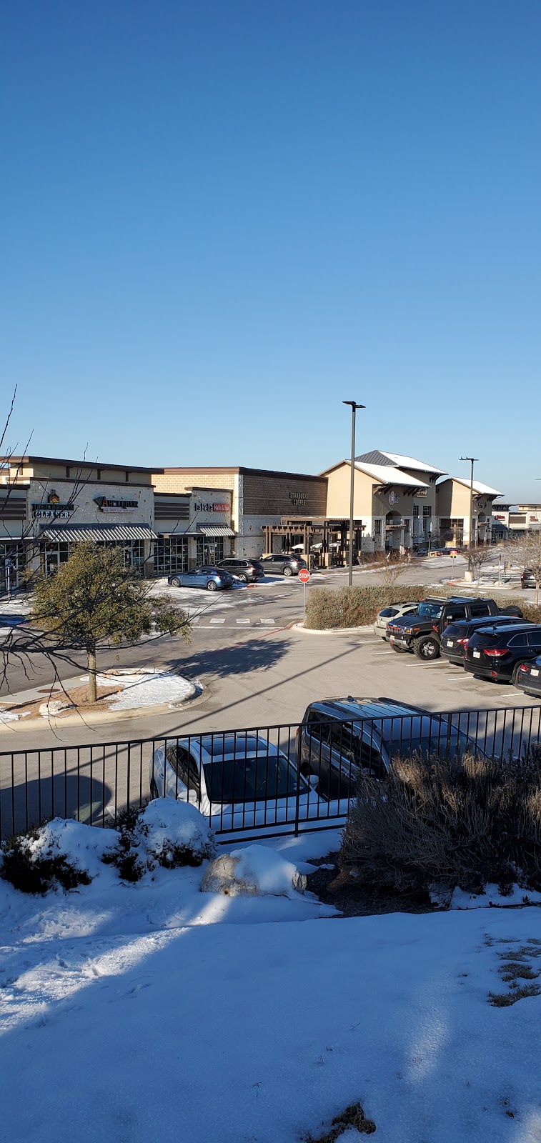 Crystal Falls Town Center | 3441 Lakeline Blvd, Leander, TX 78641, USA | Phone: (214) 561-8800