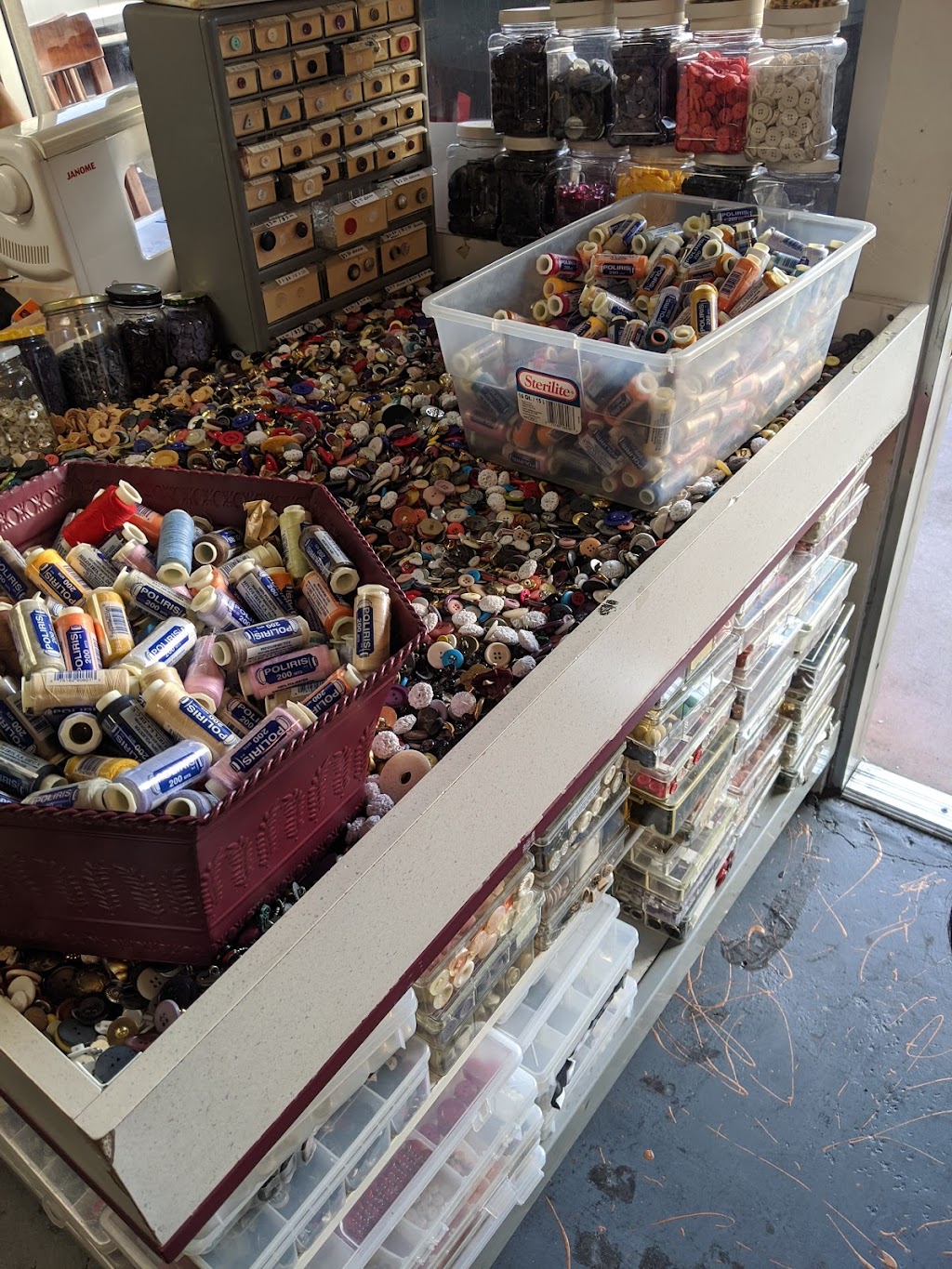 The Fabric Shop & Upholstery | 3580 W Temple Ave, Pomona, CA 91768, United States | Phone: (626) 705-0790