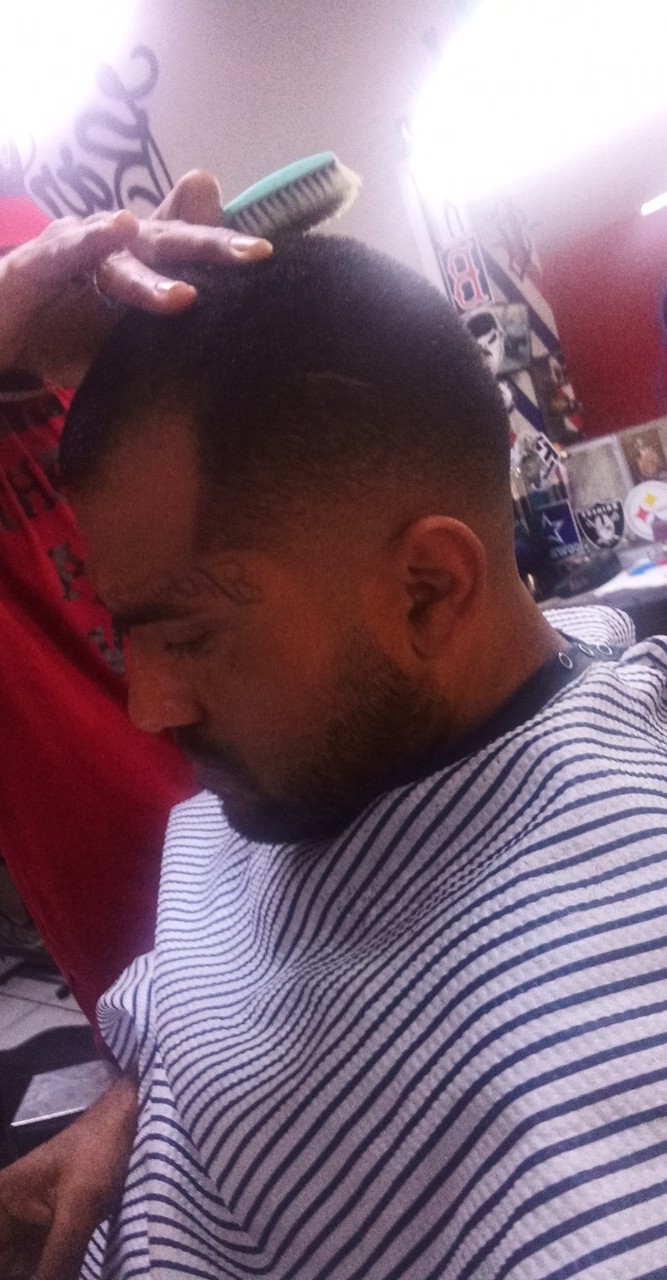 Best in l.a barbershop | 11151 Avalon Blvd, Los Angeles, CA 90061, USA | Phone: (323) 305-2213