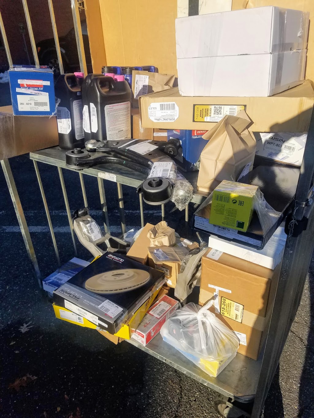 World Wide Parts & Accessories Corporation | 200 Robbins Ln, Jericho, NY 11753, USA | Phone: (800) 999-9982