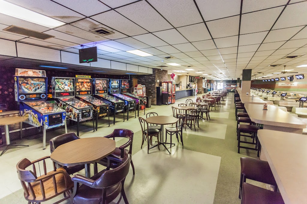 Quonset Lanes | 2004 N Truman Blvd, Crystal City, MO 63019, USA | Phone: (636) 937-2118