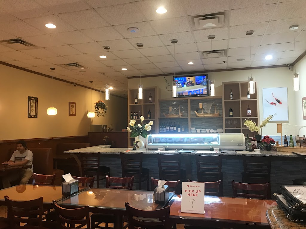 CHOPSTIXX Thai Cuisine & Sushi bar | 4955 Sugarloaf Pkwy Suite 108, Lawrenceville, GA 30044, USA | Phone: (678) 638-0809