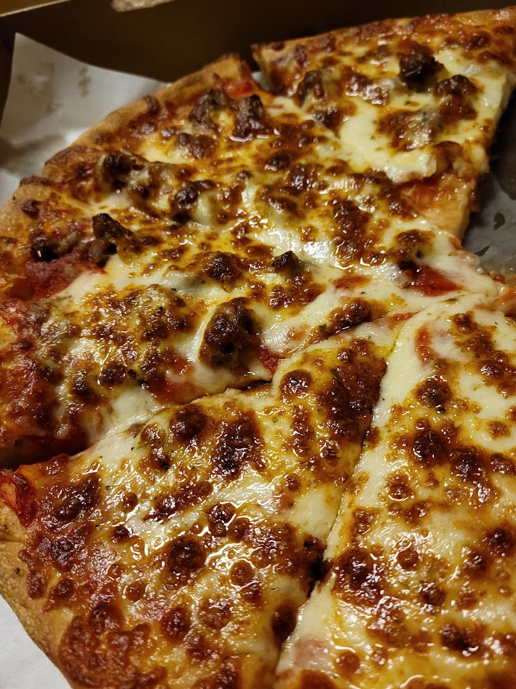 Gioninos Pizza | 1579 Streetsboro Rd, Streetsboro, OH 44241, USA | Phone: (330) 626-4700