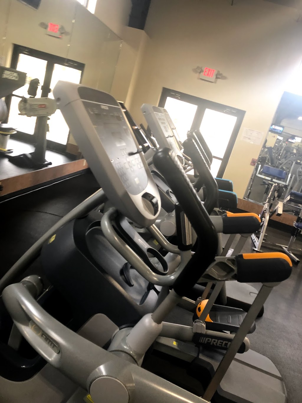 Smith Fitness Center | 5927 26th Cavalry Dr, Fort Knox, KY 40121, USA | Phone: (502) 624-3641