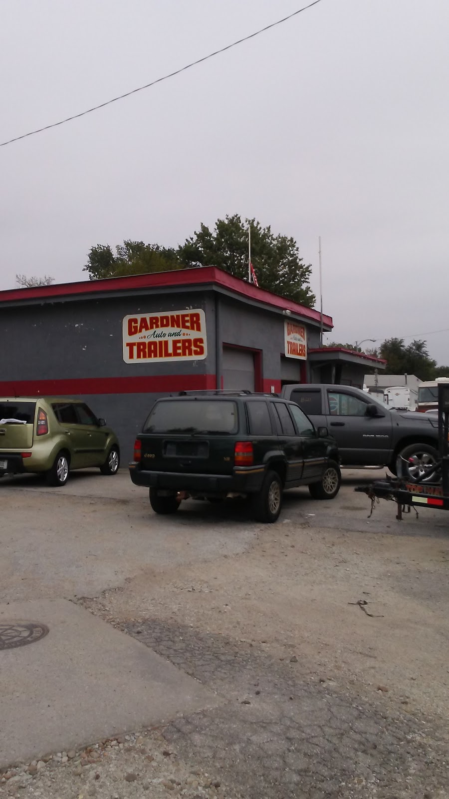 Gardner Auto & Trailers | 6525 Railroad Ave, Omaha, NE 68107, USA | Phone: (402) 731-6776