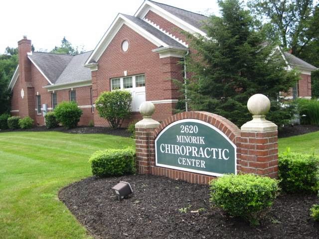 Minorik Chiropractic Center | 2620 W Market St, Akron, OH 44313 | Phone: (330) 869-6566