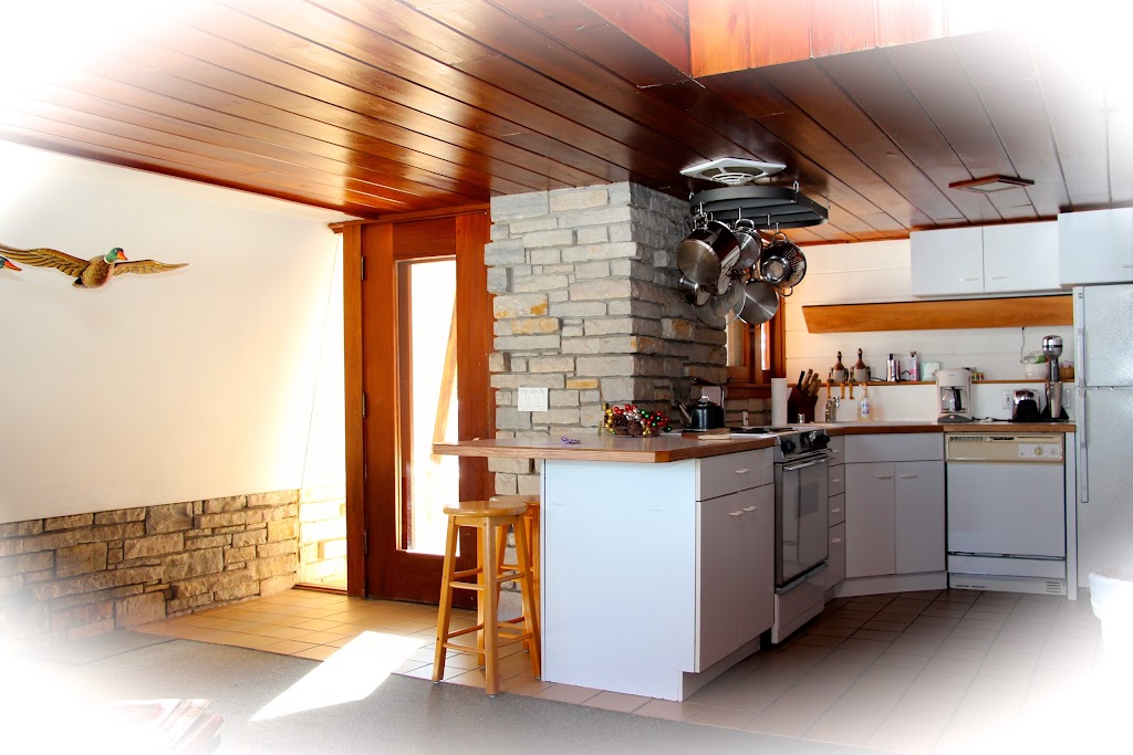 Gonstead Guest Cottage | 602 S 2nd St, Mt Horeb, WI 53572, USA | Phone: (608) 437-4374