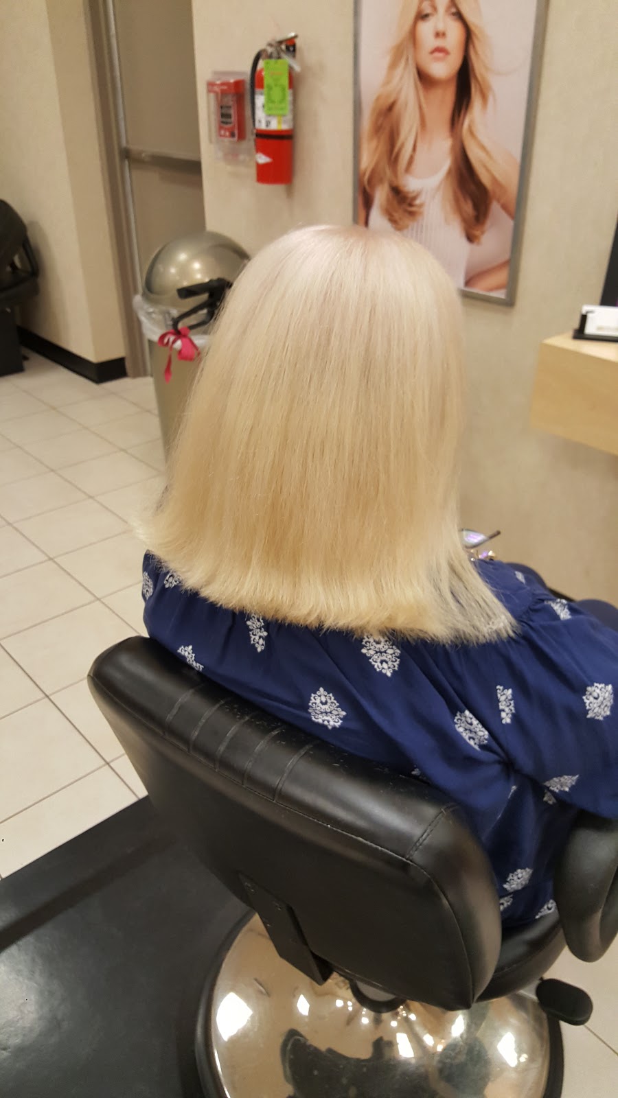 The SALON by InStyle Inside JCPenney | 2400 S I-35 Service Rd, Moore, OK 73160, USA | Phone: (405) 237-1558