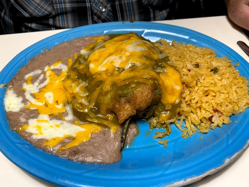 Chelinos Mexican Restaurant (Del City, OK) | 115 S Sooner Rd, Oklahoma City, OK 73110, USA | Phone: (405) 670-4600