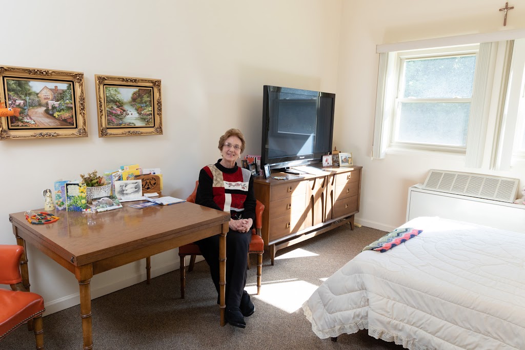 Lourdes Senior Community | 2300 Watkins Lake Rd, Waterford Twp, MI 48328, USA | Phone: (248) 886-5600