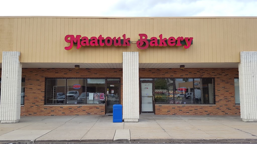 Maatouk Bakery | 2117 15 Mile Rd, Sterling Heights, MI 48310, USA | Phone: (586) 274-1011