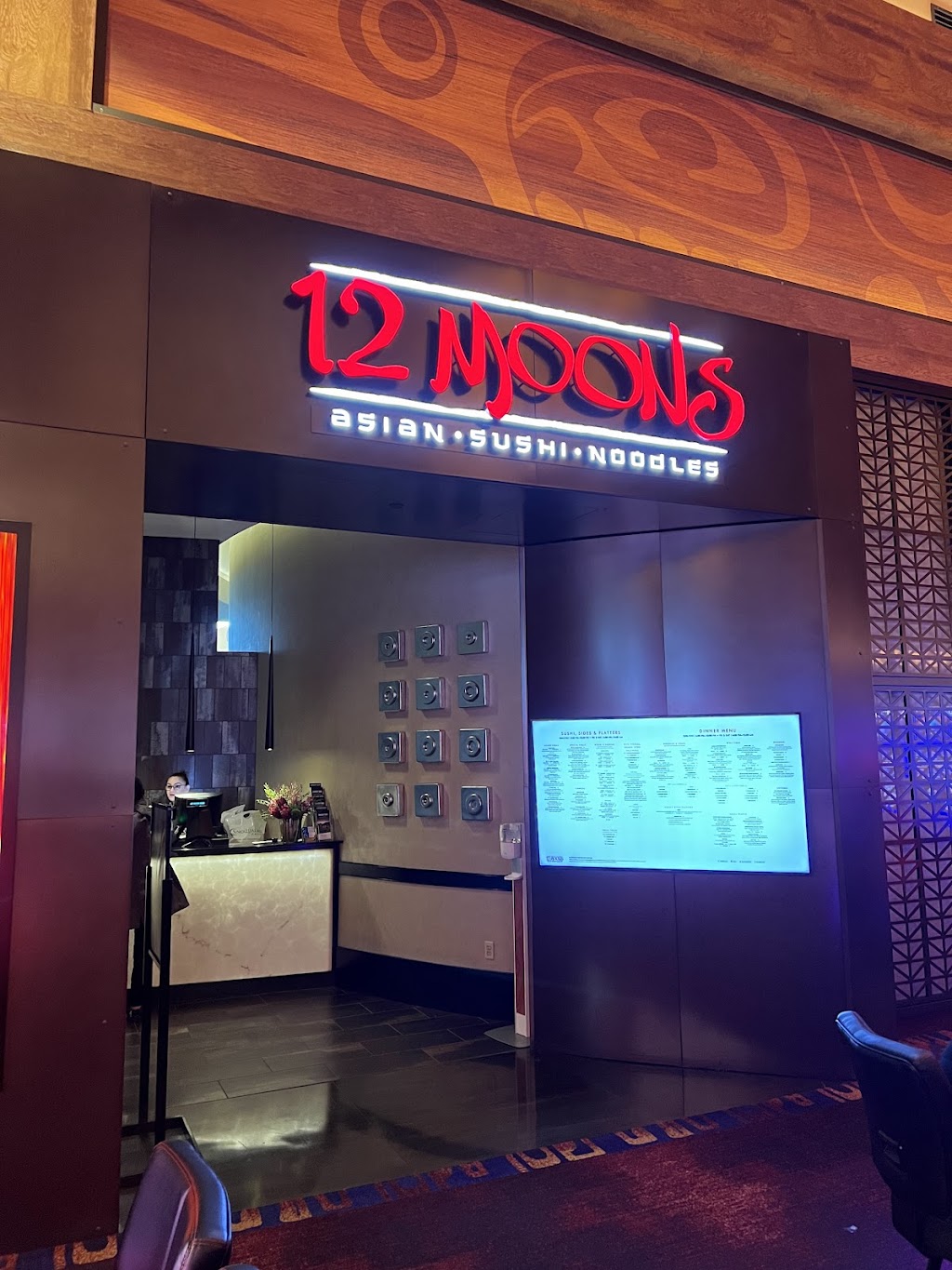 12 Moons | 37500 SE North Bend Way, Snoqualmie, WA 98065, USA | Phone: (425) 888-1234