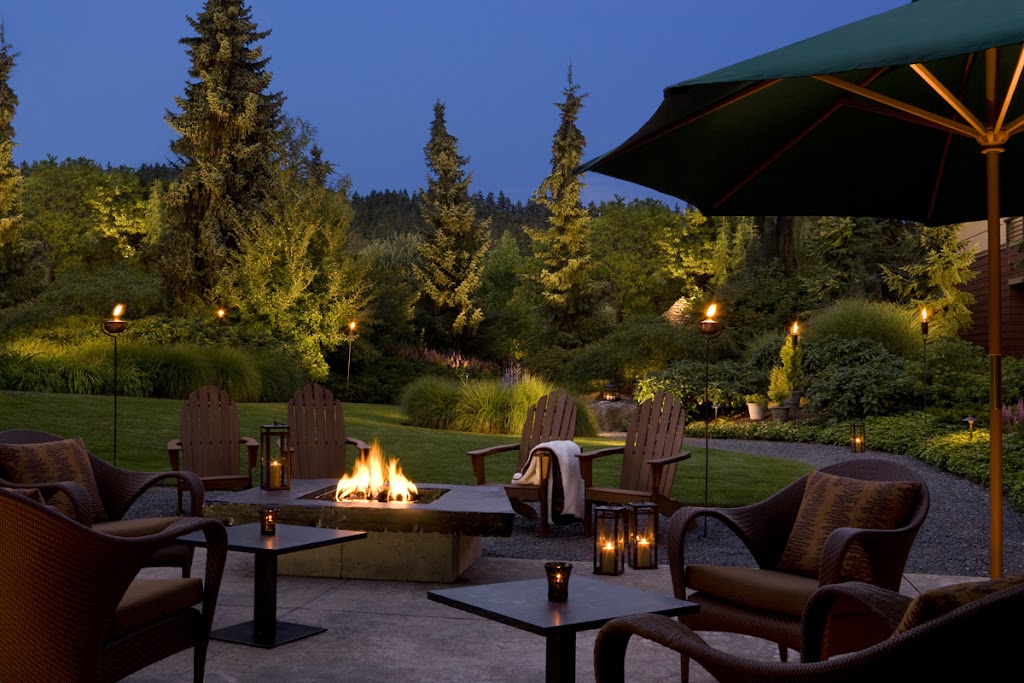 Fireside Lounge at Willows Lodge | 14580 NE 145th St, Woodinville, WA 98072, USA | Phone: (425) 424-3900