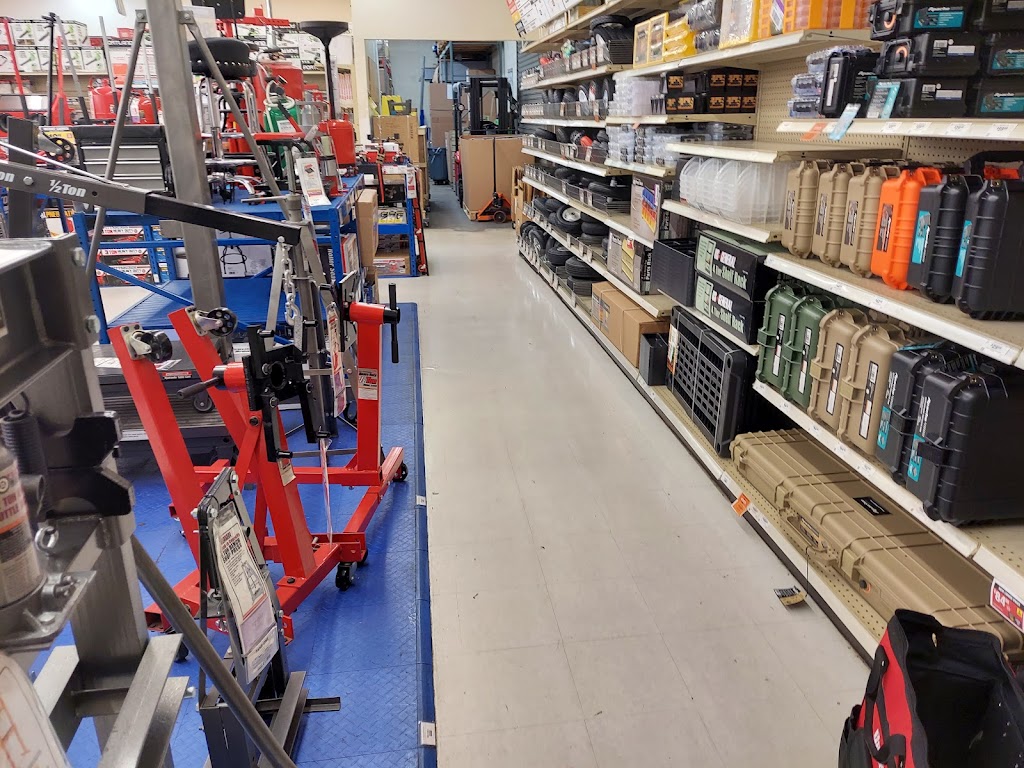 Harbor Freight Tools | 15436 Goldenwest St, Westminster, CA 92683, USA | Phone: (714) 896-9737