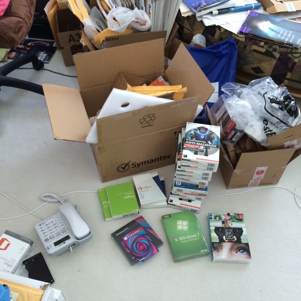 Software Discount Sales | 13600 Marina Pointe Dr, Venice, CA 90292, USA | Phone: (888) 317-2919