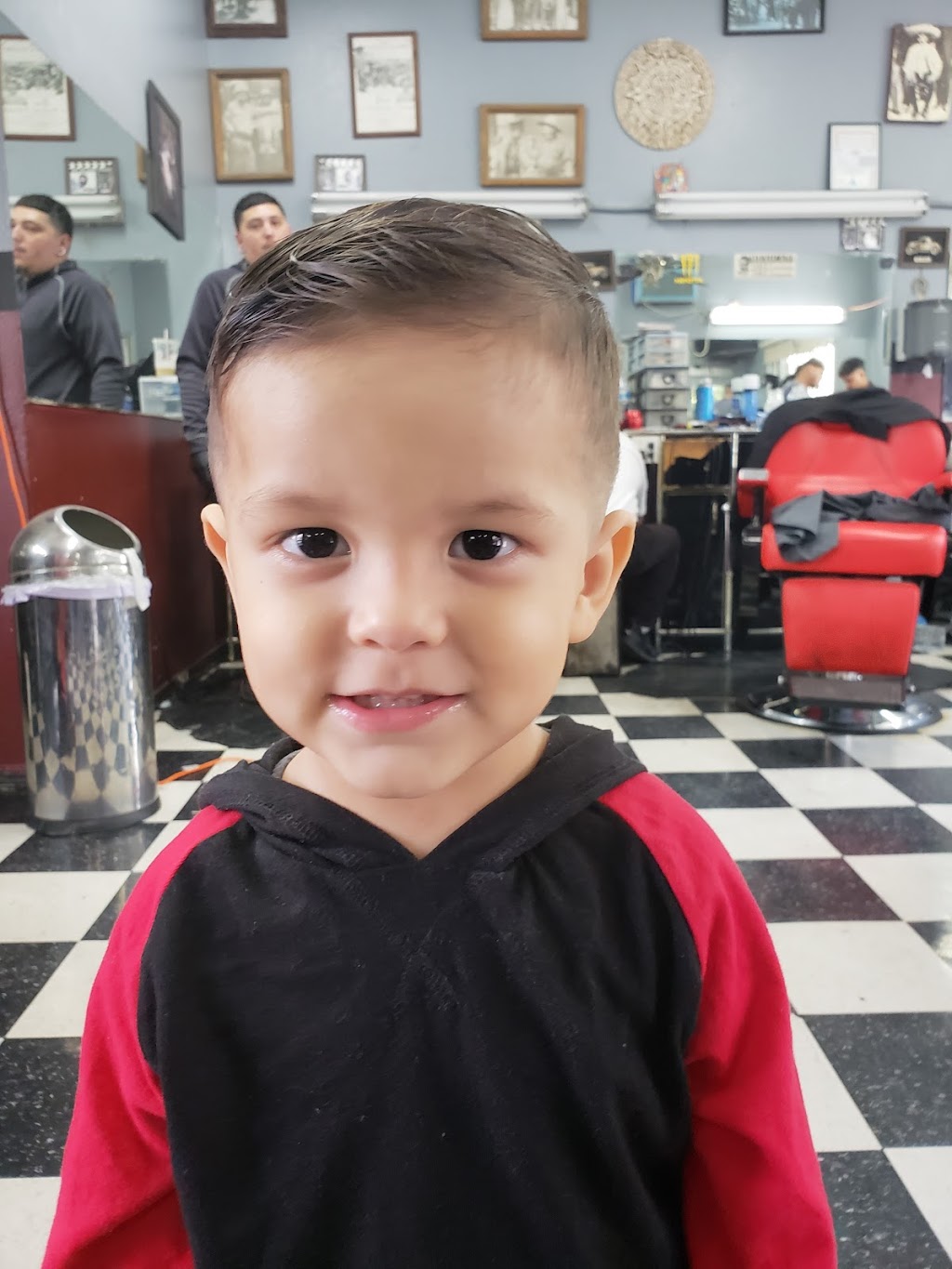 Central Barber Shop | 4060 S Central Ave, Los Angeles, CA 90011, USA | Phone: (323) 233-2134