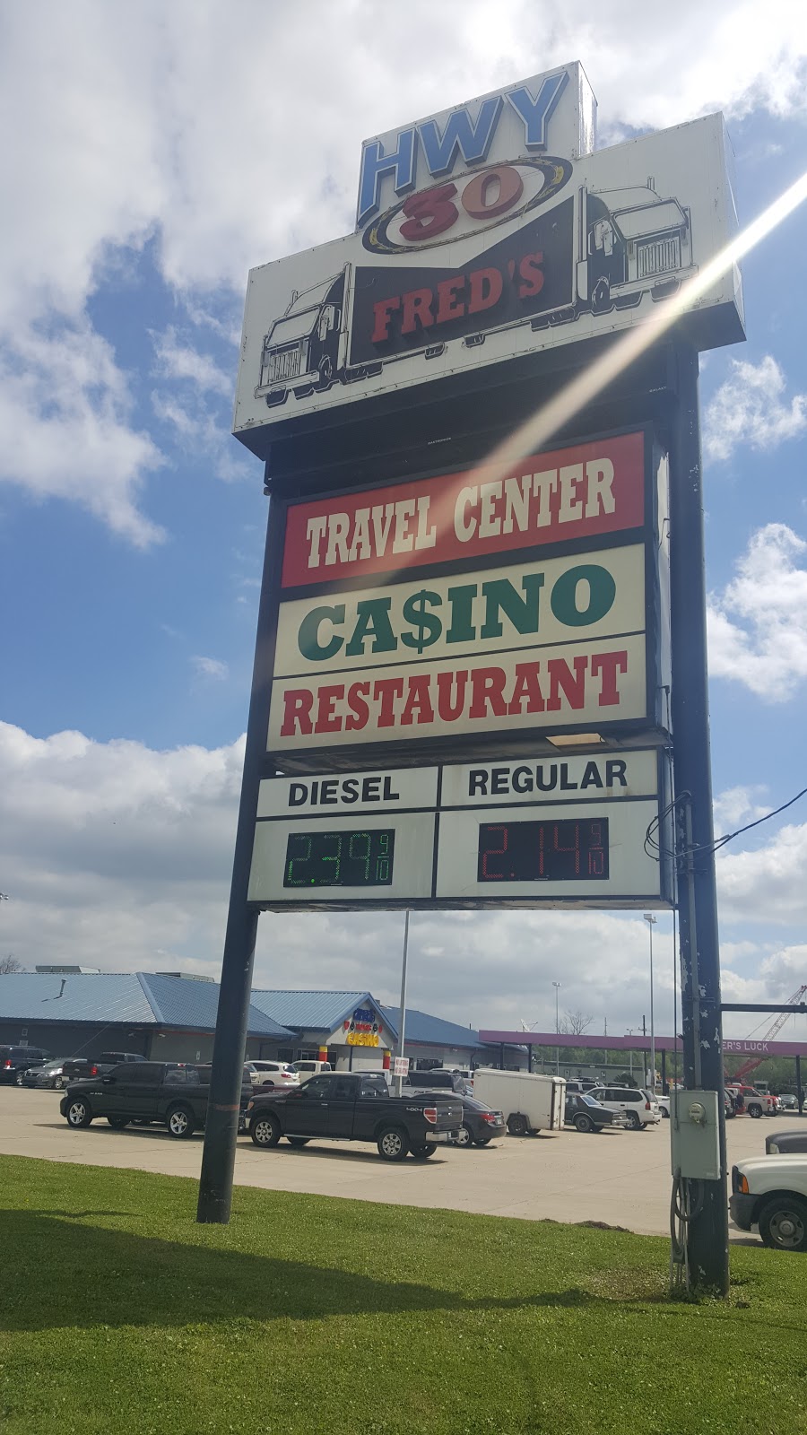 Fred’s Highway 30 – Casino and Truckstop | 4001 E Hwy 30, St Gabriel, LA 70776, USA | Phone: (225) 642-9999