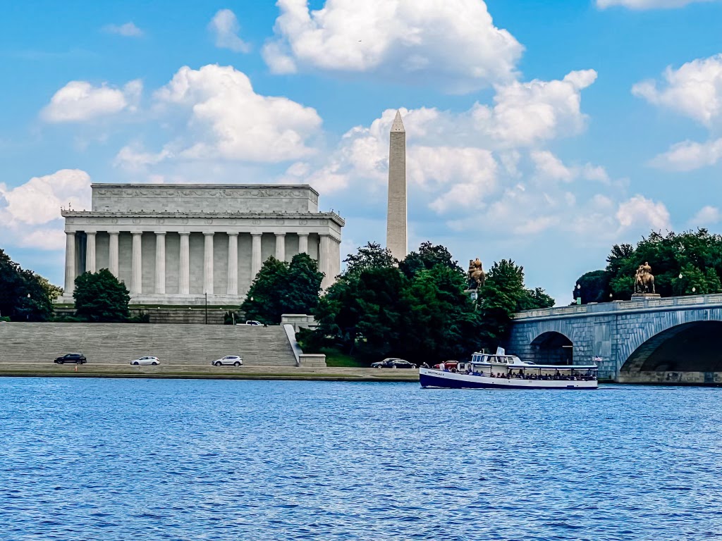 Capitol River Cruises | 3050 Water St NW, Washington, DC 20007, USA | Phone: (301) 460-7447