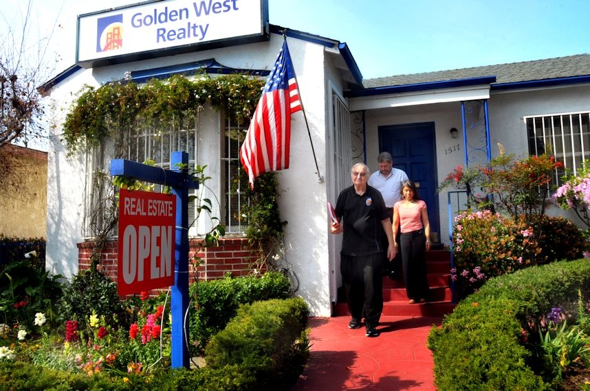 Golden West Realty | 1517 S Gaffey St, Los Angeles, CA 90731, USA | Phone: (310) 548-2881