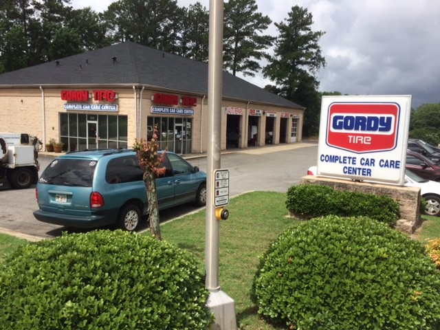 Gordy Auto Repair & Tire | 900 Windy Hill Rd SE, Smyrna, GA 30080, USA | Phone: (770) 436-2483