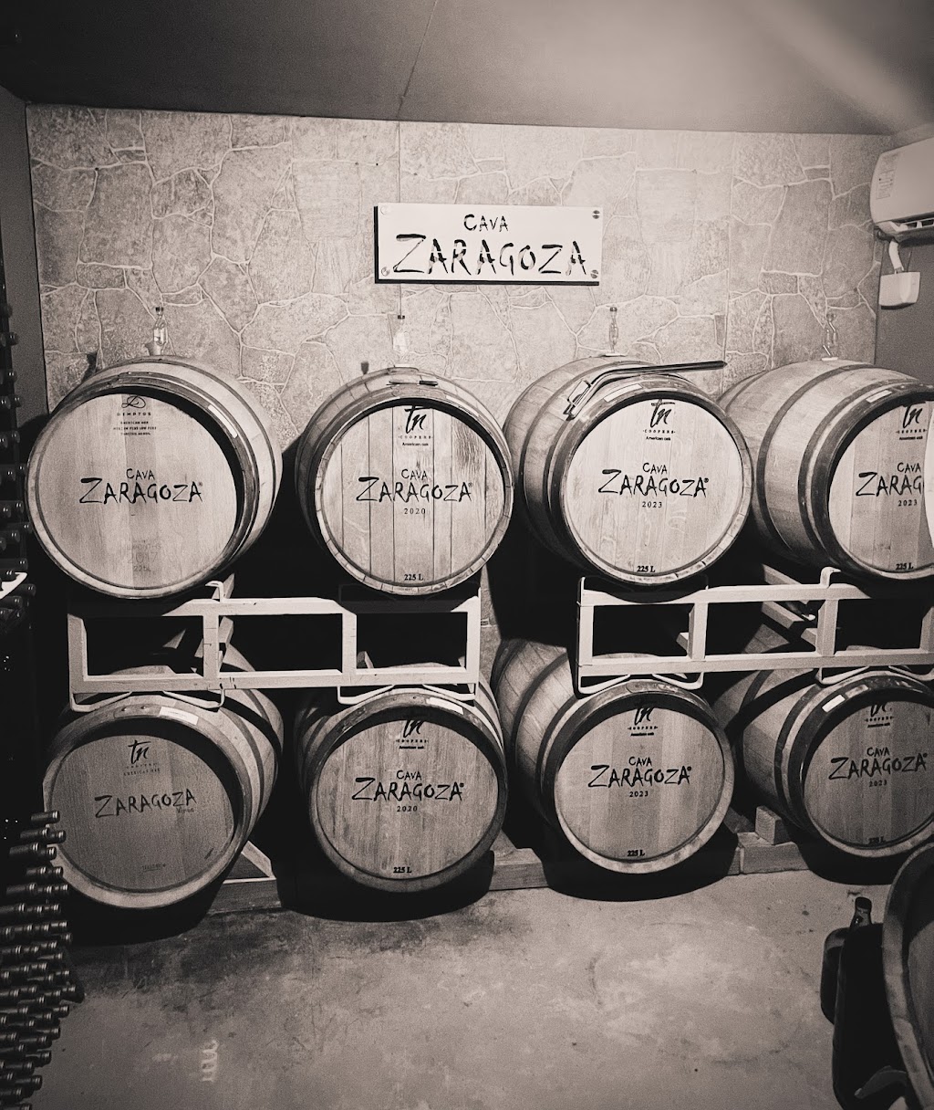 Cava ZARAGOZA | Ágata, 22755 Artículo Ciento Quince, B.C., Mexico | Phone: 664 217 8375