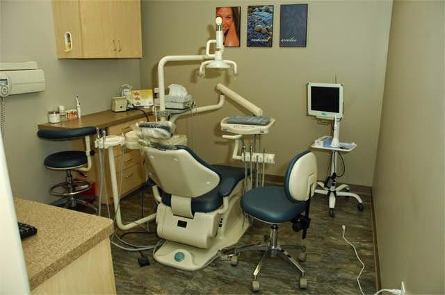 West Covina Smiles Dentist | 3660 Nogales St suite d, West Covina, CA 91792 | Phone: (626) 810-5000