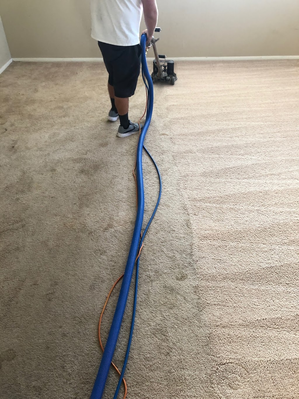 Triple J Carpet Cleaning | 4335 Pageantry Falls Dr, North Las Vegas, NV 89031, USA | Phone: (702) 235-1412