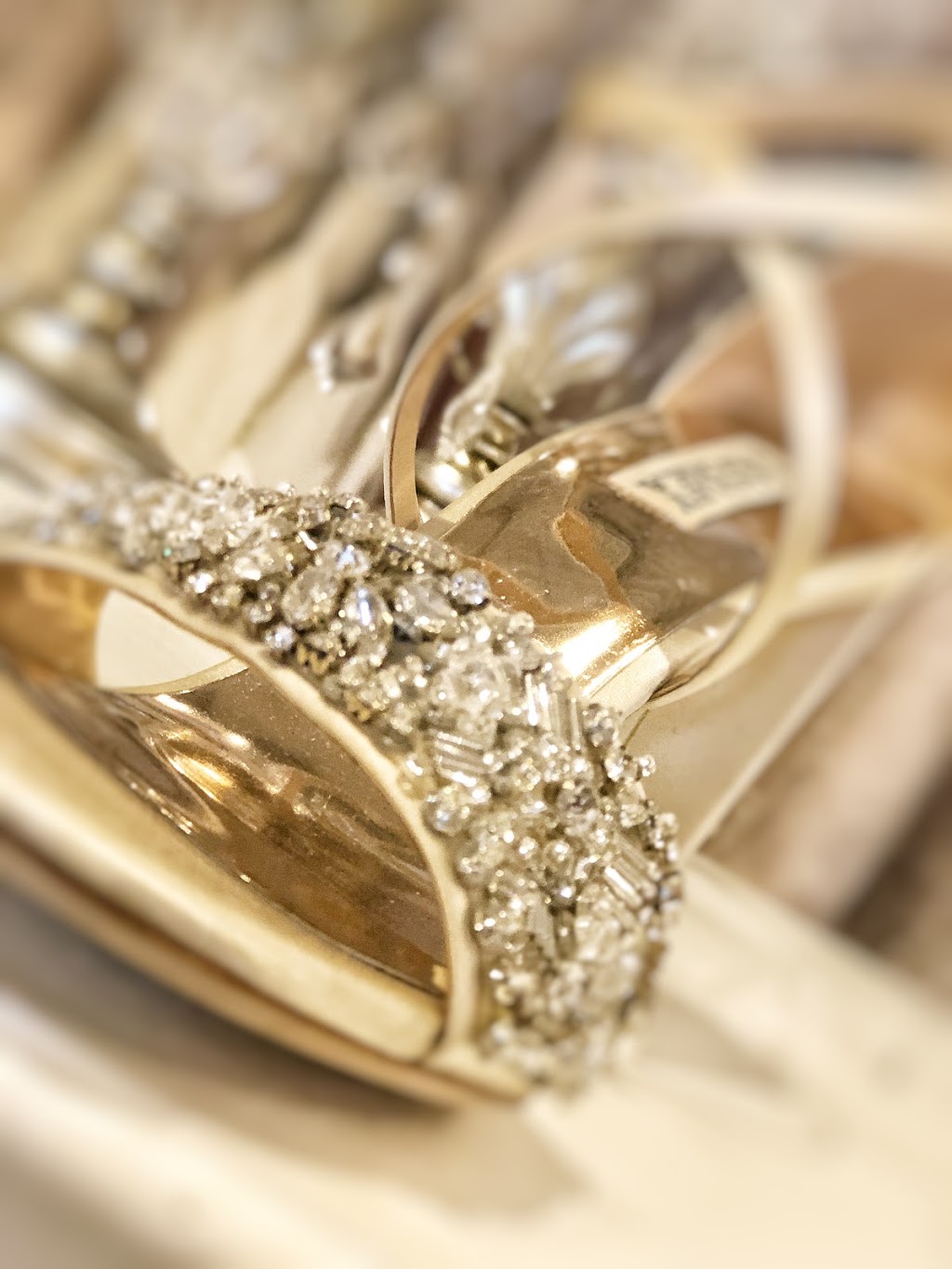 Studio I Do Bridals | 1556 Laskin Rd #138, Virginia Beach, VA 23451, USA | Phone: (757) 491-1418