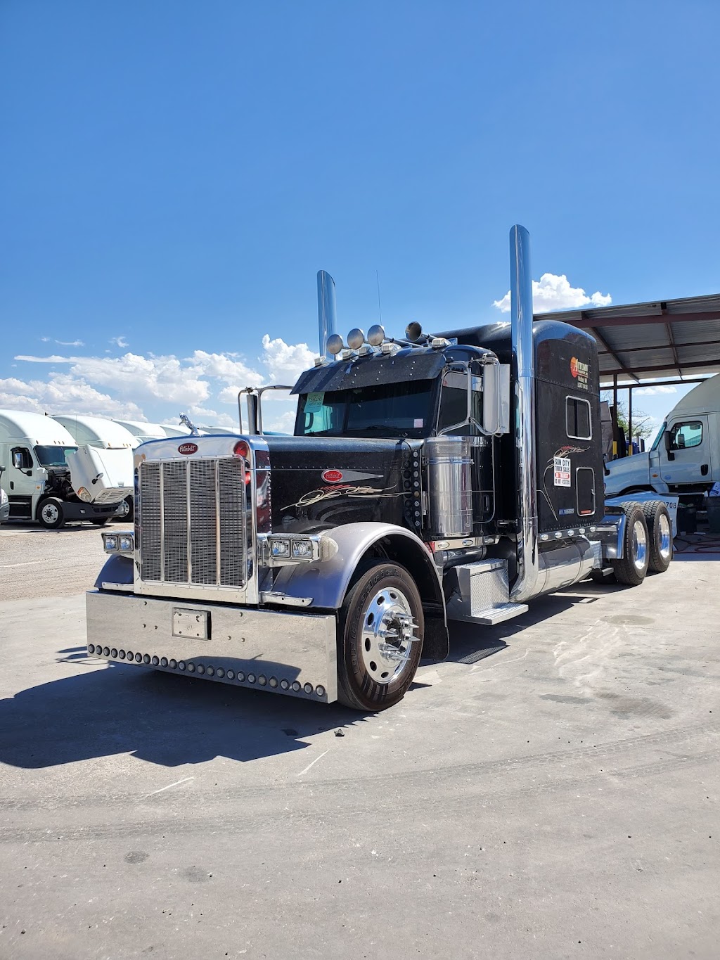 Sun City Truck Sales | 11374 Doy Dr, El Paso, TX 79928, USA | Phone: (915) 852-1038