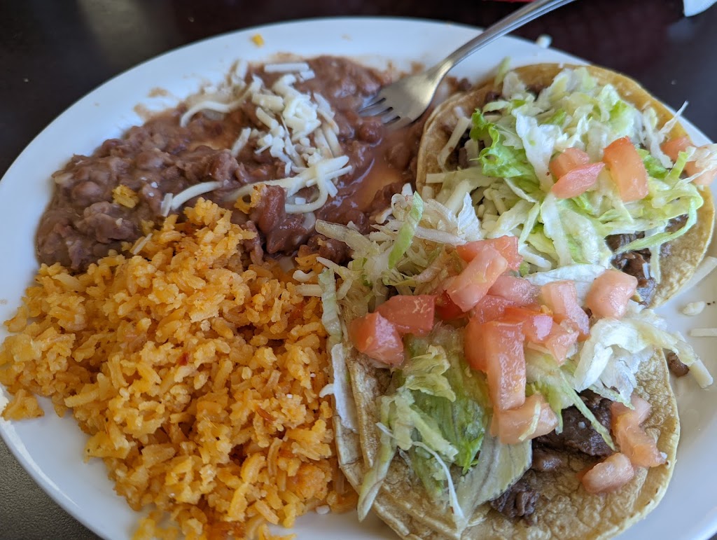 Los Burritos Tapatios | 1410 Ogden Ave # 1, Downers Grove, IL 60515, USA | Phone: (630) 271-1150