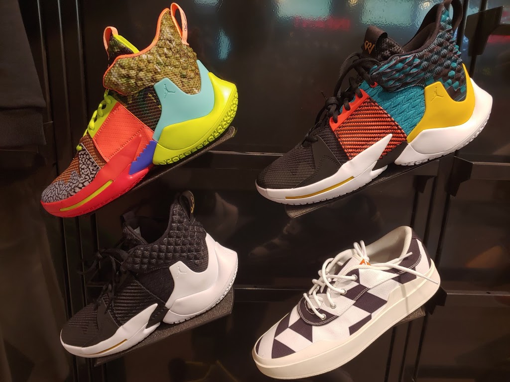 Foot Locker | 7021 S Memorial Dr Space 106, Tulsa, OK 74133, USA | Phone: (918) 250-8229