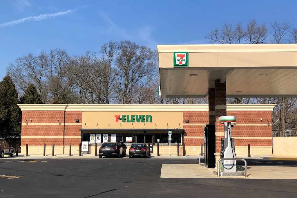 7-Eleven | 939 Woodlane Rd, Westampton, NJ 08060, USA | Phone: (800) 255-0711