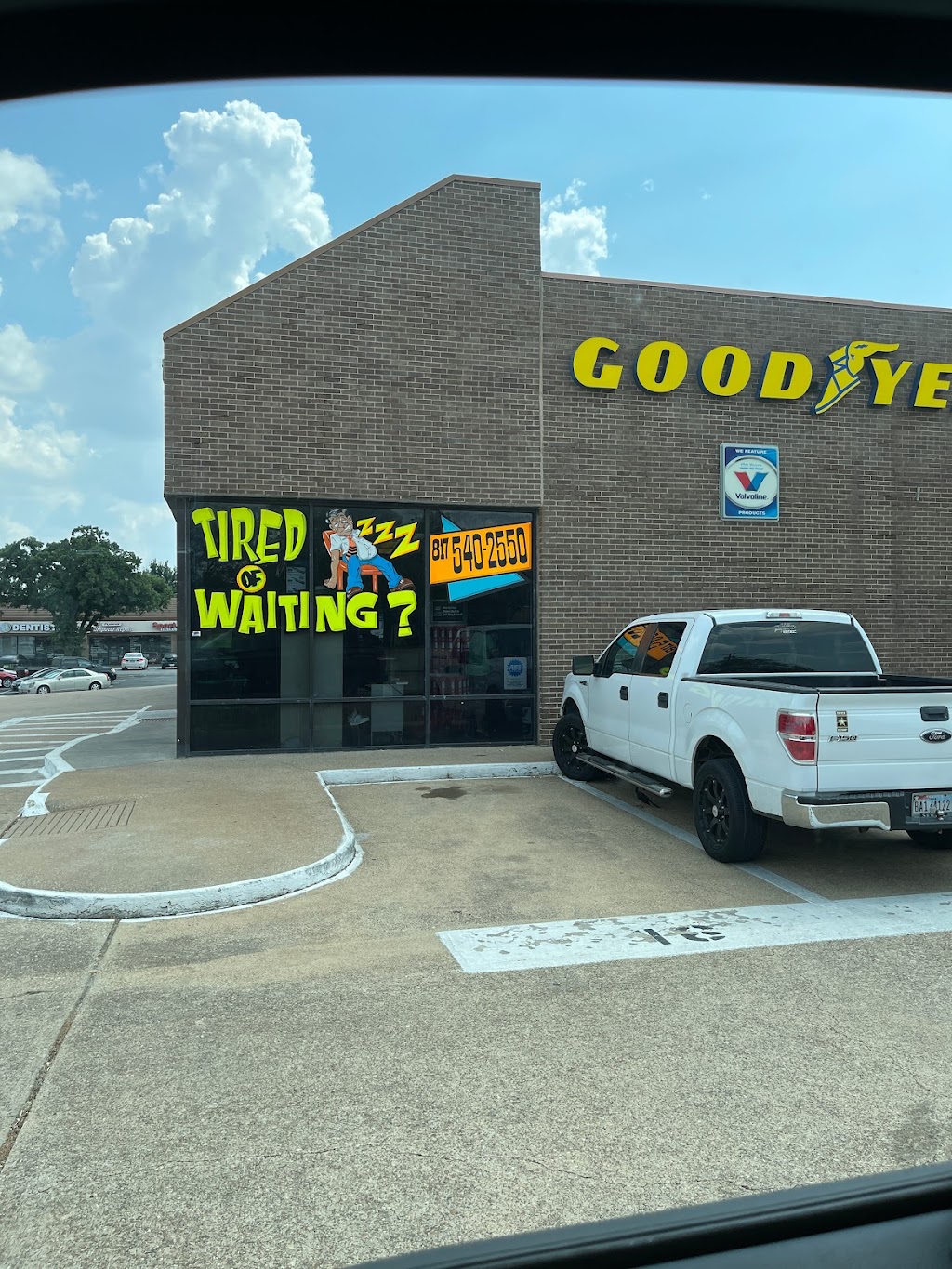 Bedford Tire & Service | 3120 Harwood Rd, Bedford, TX 76021, USA | Phone: (817) 540-2550