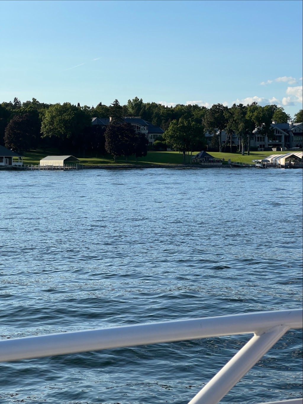 Paradise Charter Cruises and Minneapolis Queen | 2 Water St, Excelsior, MN 55331, USA | Phone: (952) 474-8058