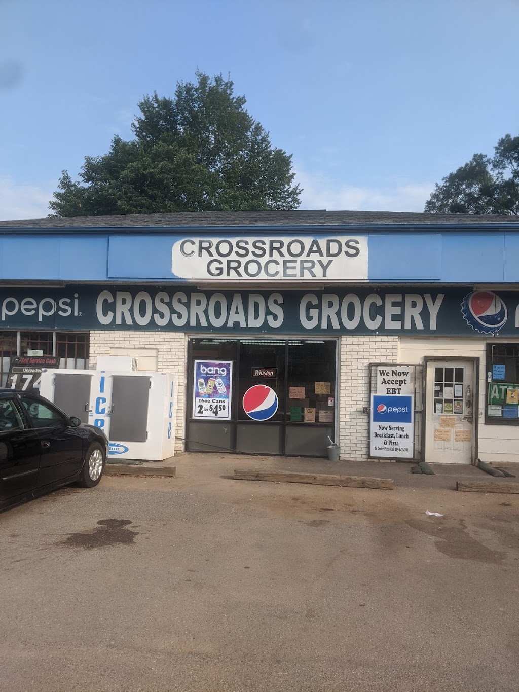 Crossroads Grocery | 3495 Warrior Jasper Rd, Warrior, AL 35180, USA | Phone: (205) 647-4701