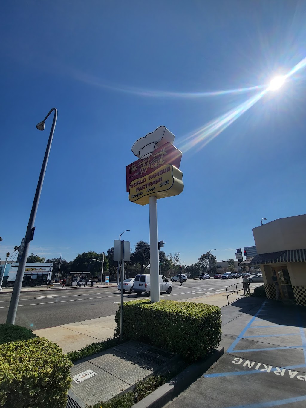 The Hat | 491 N Lake Ave, Pasadena, CA 91101, USA | Phone: (626) 449-1844