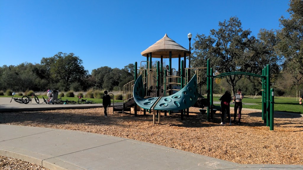 William Bill Hughes Park | 1600 Parkside Way, Roseville, CA 95747, USA | Phone: (916) 772-7529