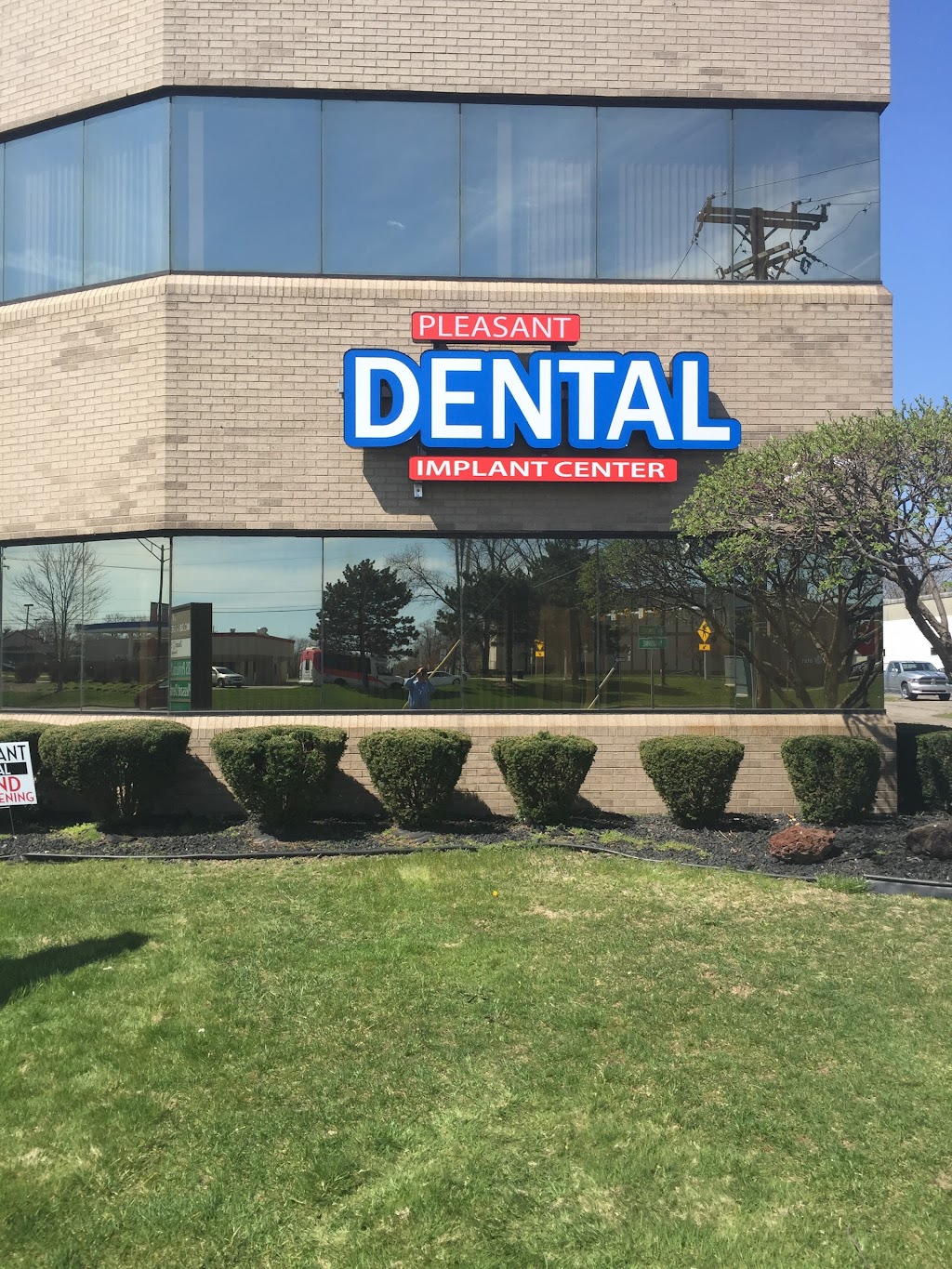 Pleasant Dental | 34051 S Gratiot Ave #101, Clinton Twp, MI 48035, USA | Phone: (586) 294-0900