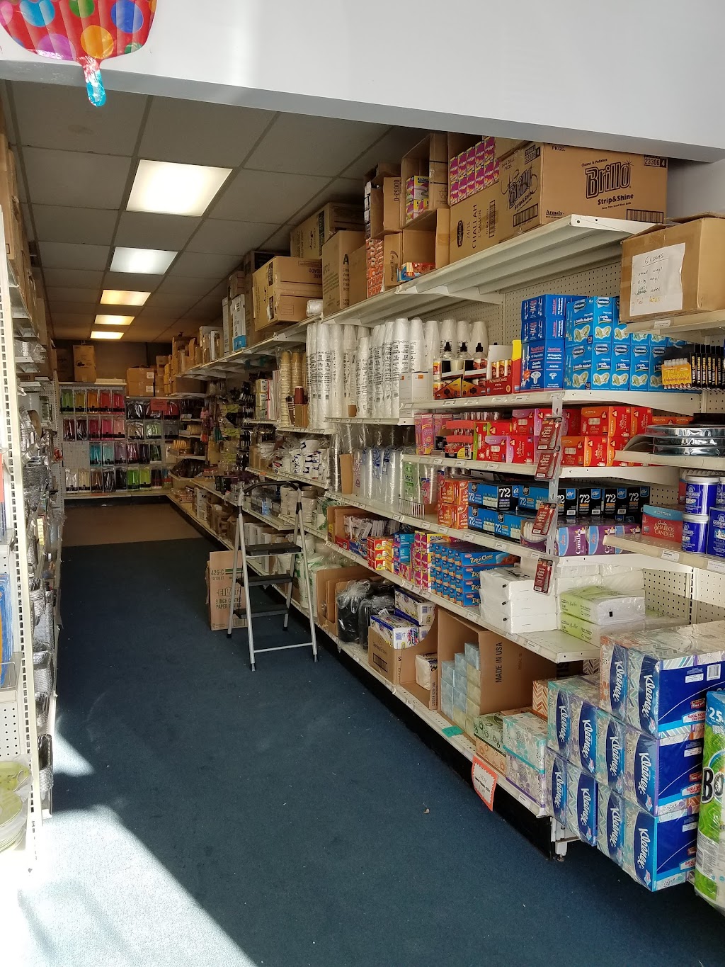 Paper Goods Plus | 15310 Lincoln St, Oak Park, MI 48237, USA | Phone: (248) 752-0522