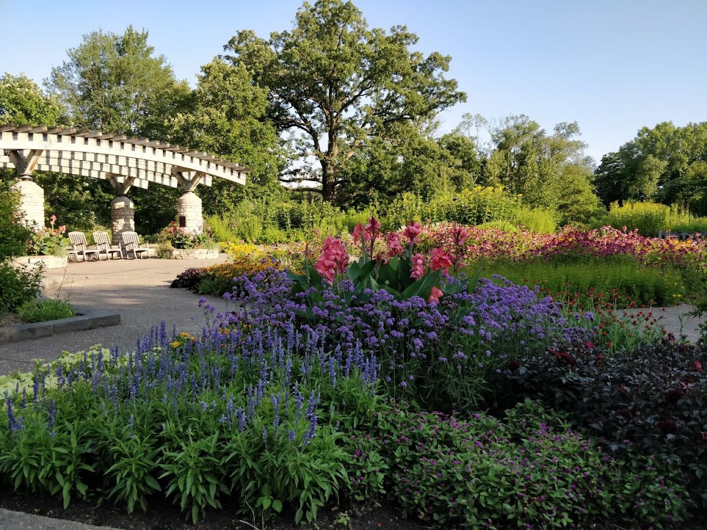 Matthaei Botanical Gardens | 1800 N Dixboro Rd, Ann Arbor, MI 48105, USA | Phone: (734) 647-7600